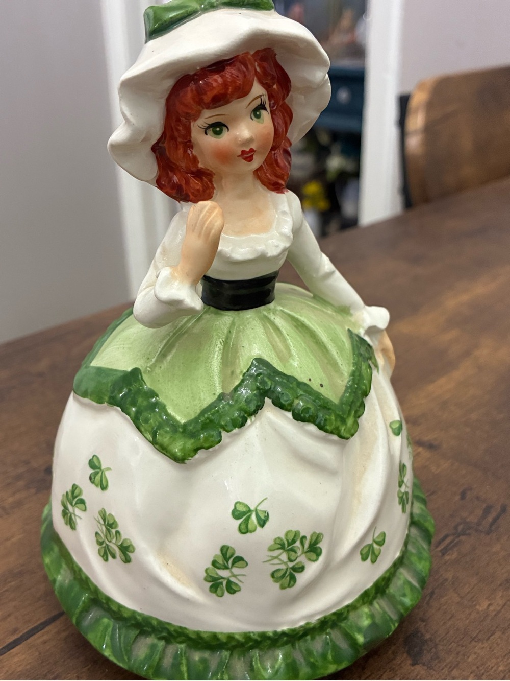Vintage Irish Girl Music Box Figurine - Picture 5 of 9